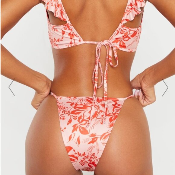PrettyLittleThing PINK FLORAL RUFFLE BIKINI SIZE MEDIUM - Picture 2 of 6